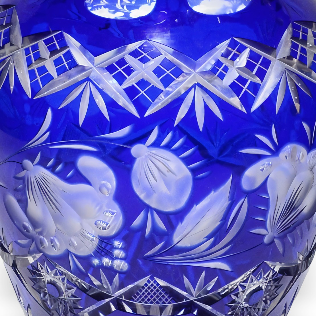 Böhmisches Geschliffenes Glas Kristallvase, Blaues Bleikristall